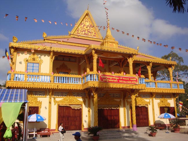 Kien Giang province: Thnol Chum pagoda inaugurates its preaching hall